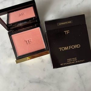 Tom Ford blush in Frantic Pink